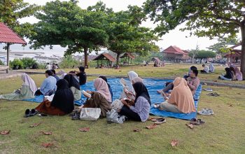 Kompleks Makam Raja-Raja Banggae Jadi Ruang Sunyi untuk 200 Pembaca   
