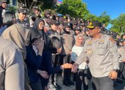 Kapolda Sulbar Beri Kejutan Spesial di Hari Jadi Polwan ke-77 dengan Lagu Ciptaan Sendiri