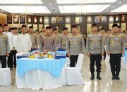 Ceramah di Mabes Polri, UAS Tekankan Pentingnya Toleransi Beragama