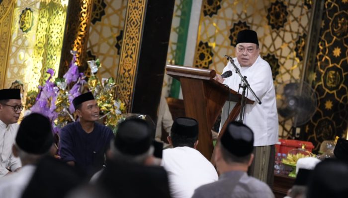 Peringatan Maulid Nabi, Wagub Sulbar Ingatkan Pentingnya Menjaga Silaturahmi   