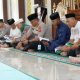Polda Sulbar Eratkan Kebersamaan dengan Anak Yatim dan Personel dalam Program Jumat Berkah