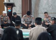 Berkah Jumat: Polda Sulbar Gandeng Anak Yatim Jaga Kamtibmas Sulbar    