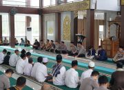 Berkah Jumat Polda Sulbar: Doa dan Santunn Anak Yatim Iringi Harapan untuk Negeri yang Aman
