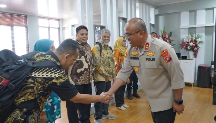 Kapolda Gandeng Lemdiklat Polri Tingkatkan Kompetensi SDM Polri di Sulbar   