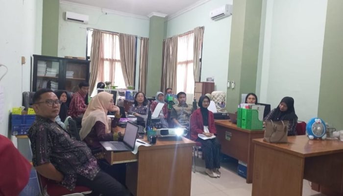 Tingkatkan Kepatuhan Pelaporan, Dinas Perkebunan Sulbar Konsolidasi Data Sawit dan Kakao