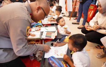 Kapolda Sulbar Dukung Kreativitas Anak-anak dalam Lomba Menggambar dan Puisi di Kampanye Keselamatan Berlalu Lintas