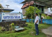 Kadis KominfoSS Inspeksi Objek Penerima Bantuan Internet SULBAR Digital di Desa Tabolang