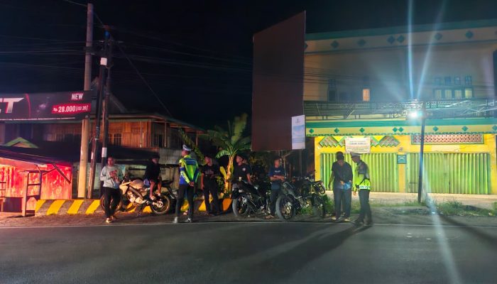 Patroli Blue Light Ditlantas Polda Sulbar Berikan Rasa Aman, Jamin Kenyamanan Ibadah di Bulan Ramadan