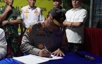 Kapolda Sulbar Bersama Forkopimda Pantau Arus Mudik dan Pos Pengamanan Idul Fitri 1447 H