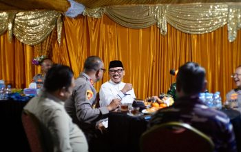 Ikuti Rapat Kapolri, Gubernur Sulbar: Mudik Aman, Kebutuhan Pokok Terkendali   