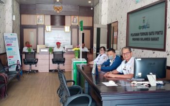 DPMPTSP Sulbar Tetap Berikan Pelayanan Optimal Pasca Cuti Lebaran di Tengah Kebijakan WFA