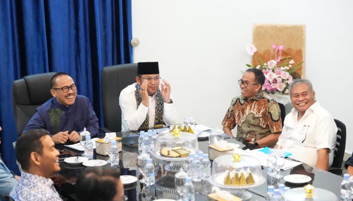 Pemprov Sulbar Jamu Kaltim: Kupas Tuntas Rahasia Peningkatan PAD dan Regulasi Pajak Air Permukaan