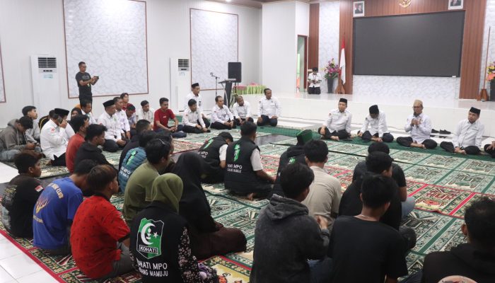 Dialog Humanis Kemenag Sulbar dan HMI MPO, Wujud Komitmen Transparansi dan Perbaikan Birokrasi   