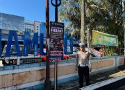 Wujudkan Keselamatan Berlalu Lintas, Ditlantas Polda Sulbar Pasang Banner Himbauan di Sejumlah Titik Mamuju