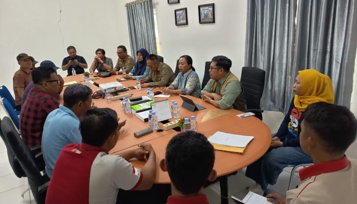 Pembinaan dan Pengawasan Harga TBS Berlanjut, Disbun Sulbar Kunjungi Lima Perusahaan Kelapa Sawit   