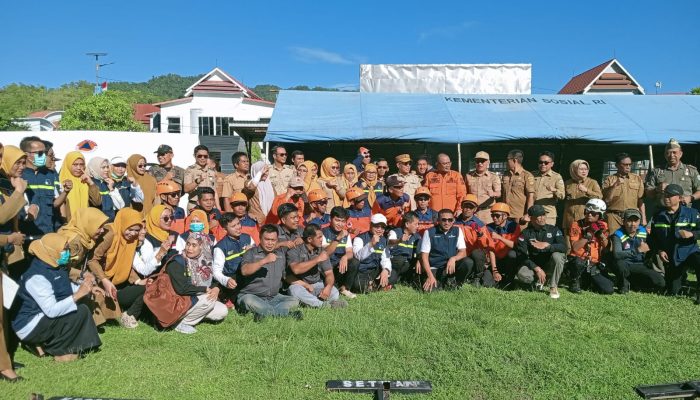 Simulasi Penaggulangan Gempa dan Kebakaran Perkuat Kesiapsiagaan Sulbar   