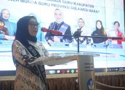 Ketua TP PKK Sulbar Harsinah Suhardi Kukuhkan Ibunda Guru Kabupaten se-Sulbar