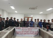 Sejumlah Mahasiswa Menggelar Aksi Terkait Harga TBS Sawit Yang Tidak Ikut Ketetapan Pemerintah