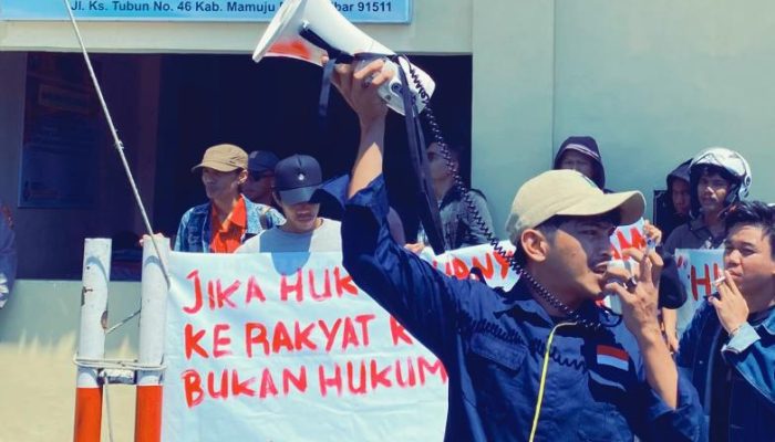 Format Kecam Pelaku Pengeroyokan Aktivis di Mamuju