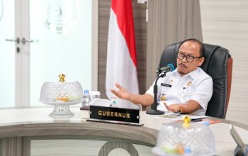 Gubernur SDK Ultimatum Perusahaan Sawit: Kalau Ada Perintah Pusat, Saya Cabut Izinnya, Harga TBS Tak Wajar