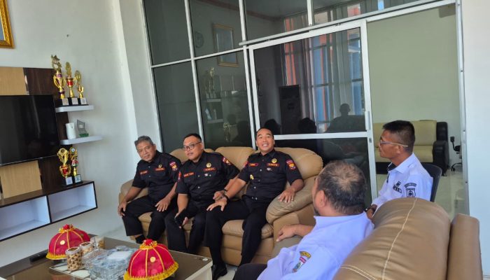 BPBD dan Senkom Mitra Polri Sulawesi Barat Perkuat Sinergi Penanggulangan Bencana    