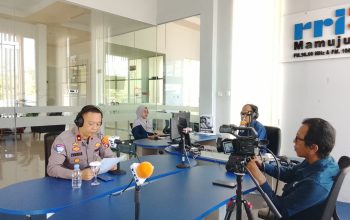 Polantas Menyapa, Dialog Interaktif di RRI Mamuju Bahas Strategi Tekan Angka Kecelakaan di Sulbar