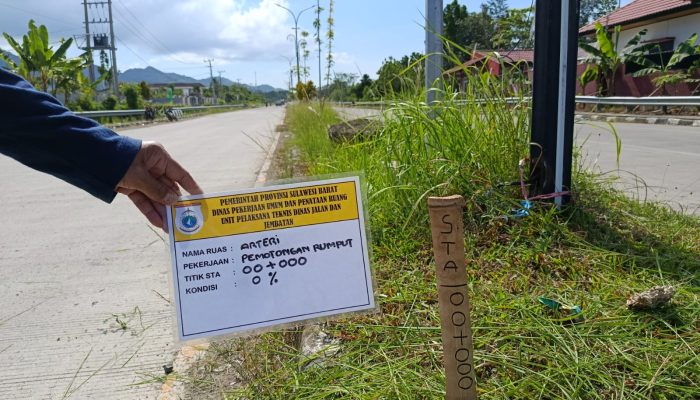 Jaga Arteri sebagai Etalase Pemprov, PUPRD Sulbar Rawat Kebersihan Jalan   
