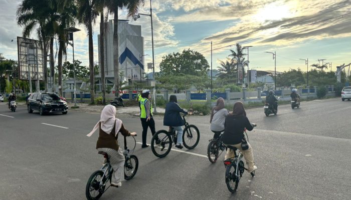 Urai Kemacetan Sore Hari, Ditlantas Polda Sulbar Berikan Pelayanan Terbaik di Tiga Titik Padat Kendaraan   
