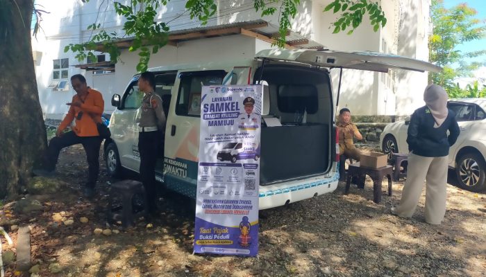 Samsat Mamuju Dekatkan Layanan ke Kantor Bupati, Hari Perdana Samkel Disambut Antusias ASN   