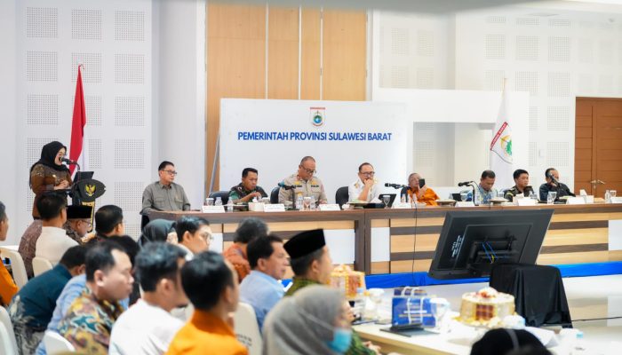 Ekonomi Sulbar Tumbuh 5,33% di Triwulan I, Gubernur SDK: Masih di Bawah Target 6%, Perlu Kerja Keras   