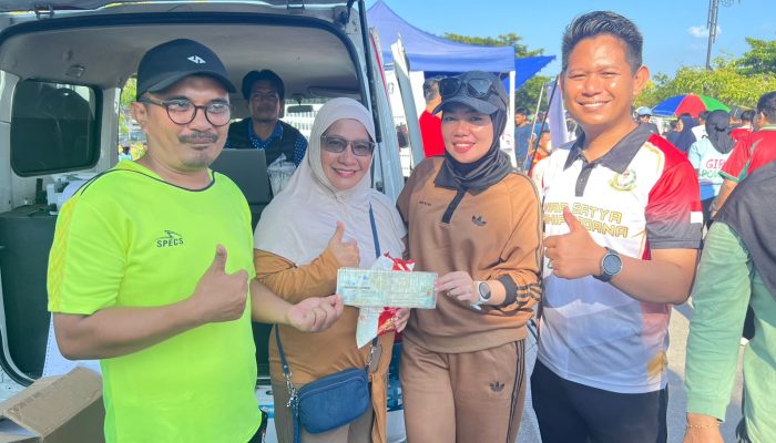 Bayar Pajak Langsung Dapat Hadiah! Gebrakan UPTD Samsat Mamuju, Warga Antusias di CFD dan Samkel Sambongi