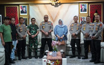 Kapolda Bersama Kadin Sulbar dan Korem 142 Perkuat Sinergi Sukseskan Festival Rakyat Nusantara 2026   