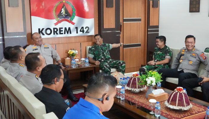Kapolda Sulbar Kunjungan Silaturahmi ke Korem 142 Tatag: Perkuat Sinergi Menjaga Sulawesi Barat yang Malaqbi