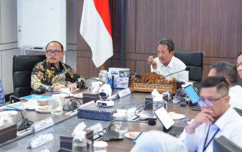 Gubernur SDK Audiensi ke Menteri KKP, Sulbar Dapat 28 Desa Nelayan dan 28 Kapal 30 GT   