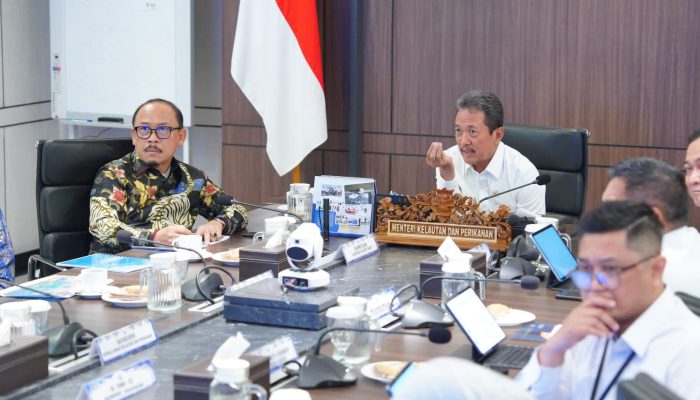 Gubernur SDK Audiensi ke Menteri KKP, Sulbar Dapat 28 Desa Nelayan dan 28 Kapal 30 GT   
