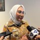 Bupati Mamuju, St.Sutinah Suhardi saat ditemui sejumlah media usai membuka kegiatan di ruang camar Maleo Hotel, Kamis 6 Agustus 2026