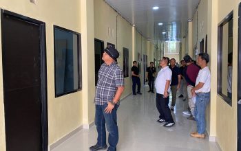 Kapolda Sulbar Cek Progres Rusun Polres Mamasa   