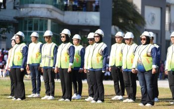 Semangat Jiwa Korsa, Tim Gerak Jalan PUPR Sulbar Meriahkan HUT ke-81 Kemerdekaan RI   