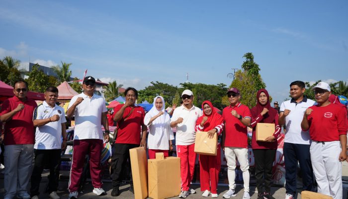 Kapolda Sulbar Meriahkan CFD di Arteri Mamuju, Kobarkan Semangat Kemerdekaan   