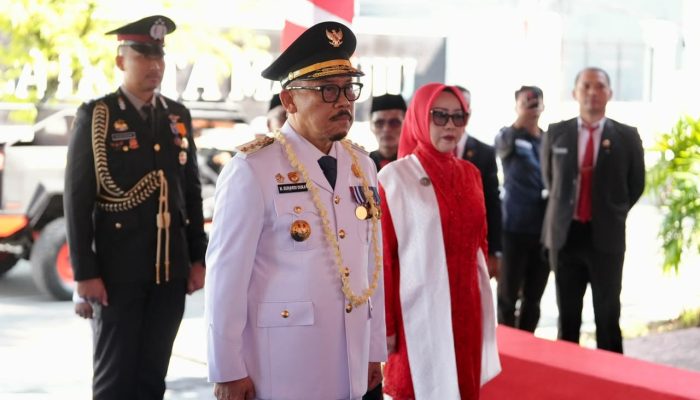 14 Kerajaan Hadiri Upacara HUT RI ke-79 di Sulbar, Kesbangpol: Kemerdekaan Bukan Hadiah, Tapi Hasil Perjuangan