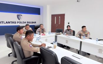 Evaluasi dan Pemantapan Layanan, Ditlantas Polda Sulbar Gelar Rapat Koordinasi Regident Secara Daring
