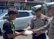 Komitmen Lanjutkan Semangat Juang Pendahulu, Ditlantas Polda Sulbar Hadir Berbagi di Tengah Masyarakat