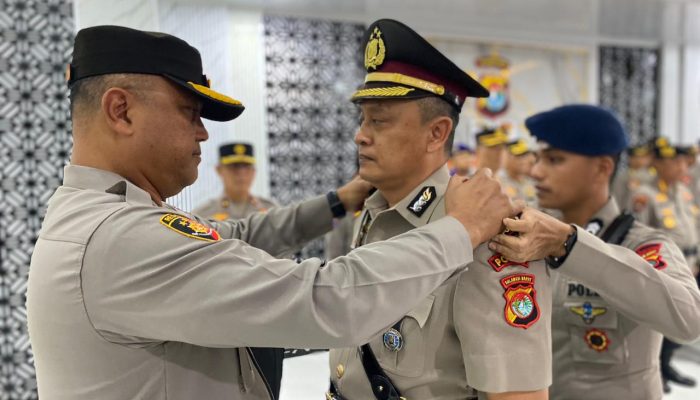 Kapolda Sulbar Lepas Kombes Pol Agus Budi Supriyanto: Jabatan Adalah Amanah Pengabdian