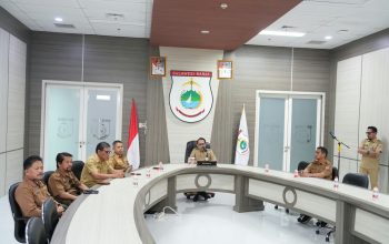 Sekda Sulbar Tegaskan: Disiplin ASN Kunci Atasi 10,18% Kemiskinan dan Stunting, Pimpinan Harus Beri Contoh