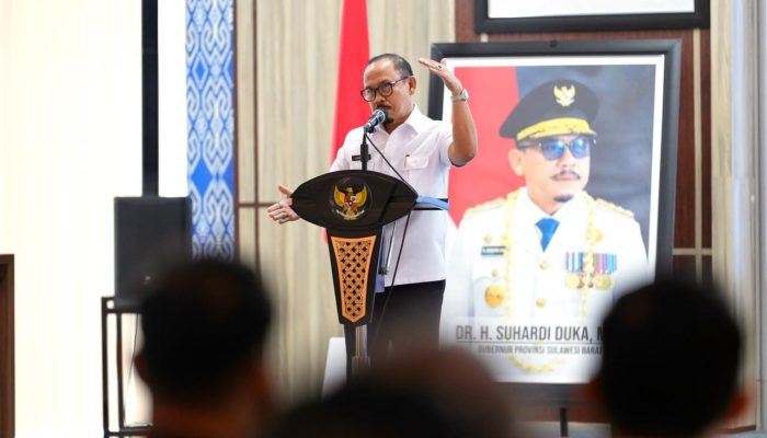 Dialog IRET di Sulbar, Suhardi Duka Soroti Kesenjangan dan Ketahanan Generasi Muda