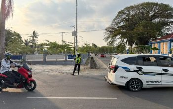 Jamin Keselamatan Pengendara, Ditlantas Polda Sulbar Intensifkan Pengaturan Lalu Lintas di Titik Padat Kendaraan   
