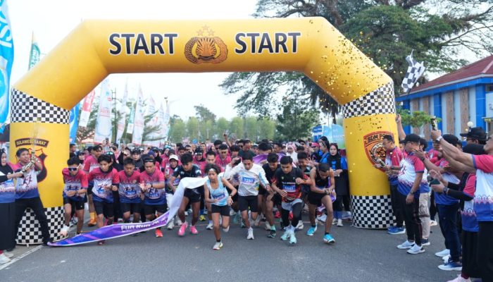 Fun Run PPNI dan IBI Sulbar Digelar, Sekda Junda Maulana Tekankan Pentingnya Hidup Sehat   