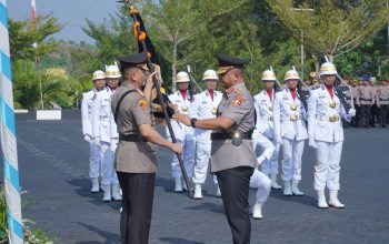 Estafet Pataka Siamasei, Jaminan Kesinambungan Pelayanan Publik Polda Sulbar di Era Irjen Pol Totok Suharyanto