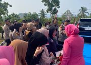Doa Penuh Kehangatan Iringi Langkah Pamit Irjen Pol Adi Deriyan Jayamarta   