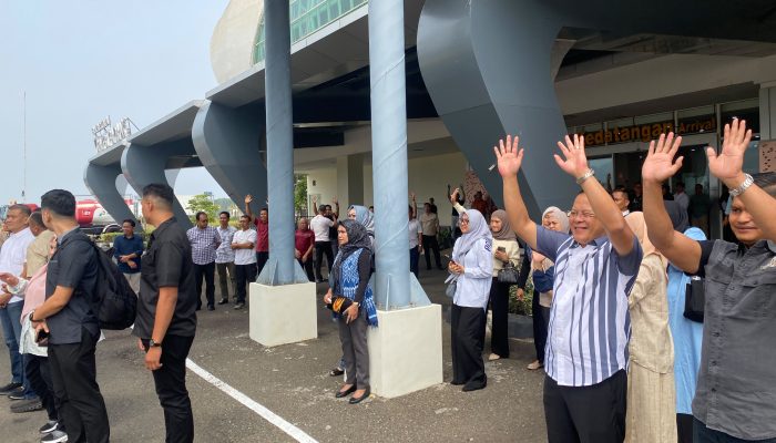 Lambaian Perpisahan dengan Irjen Pol Adi Deriyan, “Sampai Jumpa Sahabatku, Kita Saling Mendoakan”